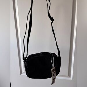 NWT Baggu Camera Crossbody
